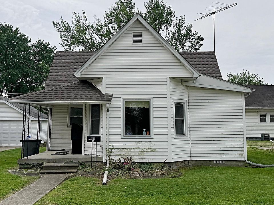1st image of 139 G St NE