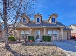 812 Humming Fish Dr, Norman, OK 73071