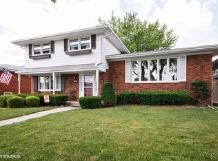 10932 S Kenton Ave, Oak Lawn, IL 60453
