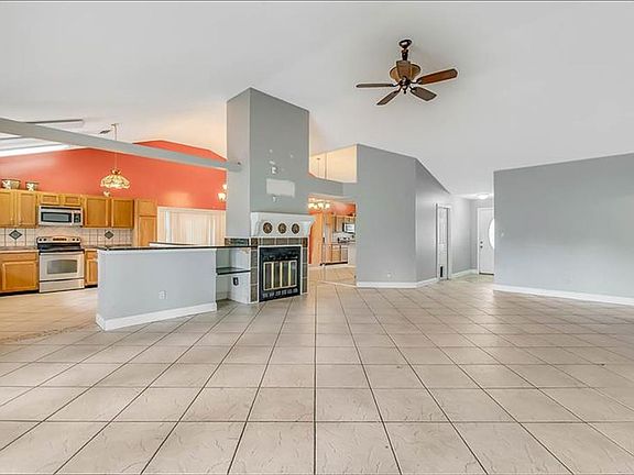 5th image of 731 Rosalie Way