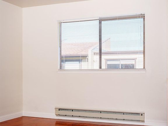 3rd image of 246 Willow Avenue #537