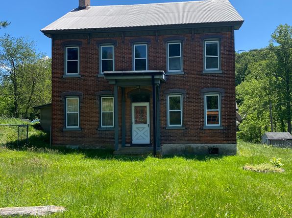 27 Irish Mountain Rd