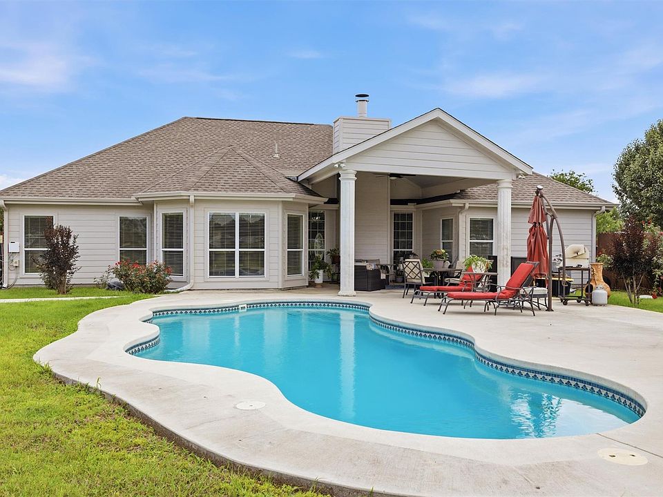 1st image of 339 County Road 368
