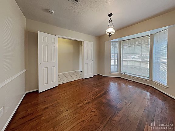5th image of 22806 Wild Moss St