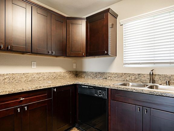 4th image of 228 N Las Flores Dr #20