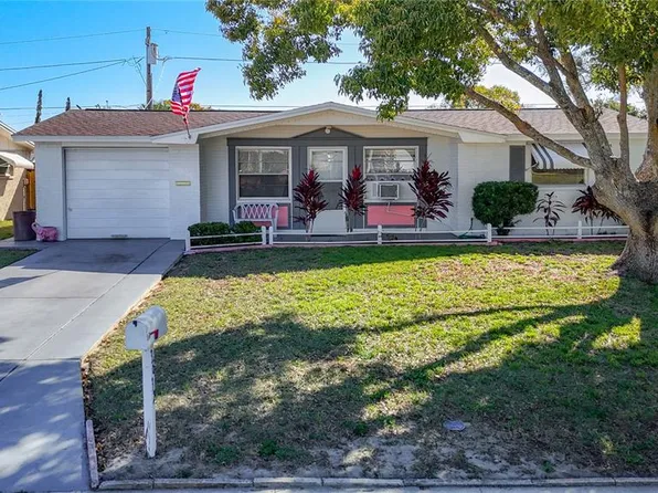 3632 Pensdale Dr, New Port Richey, FL 34652