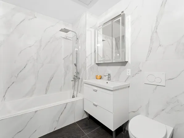 15 West End Avenue image 12 of 20