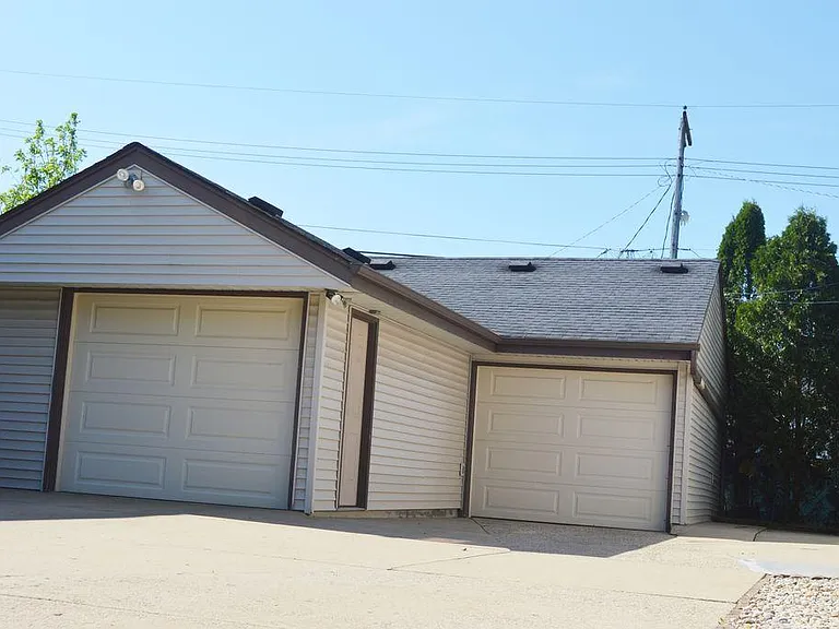 8807 W Tripoli Ave #A — Photo 8