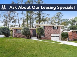 3673 Glen Falls Dr, Decatur, GA 30032