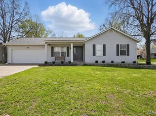 538 Misty Moss Ln, Saint Peters, MO