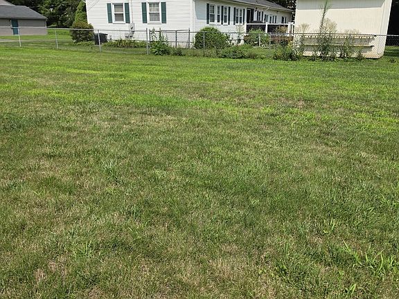2nd image of 50 Upland Rd