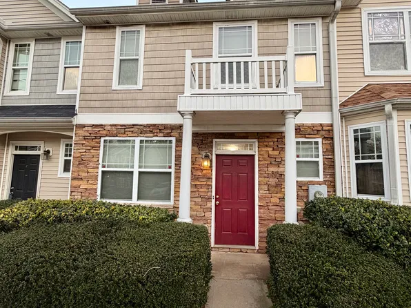 6296 Ellenwood Dr, Rex, GA 30273