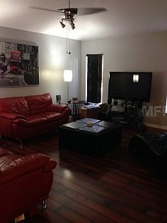 3rd image of 2901 Grimes St
