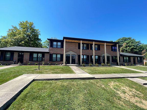 2nd image of 10 Seminole Dr #5