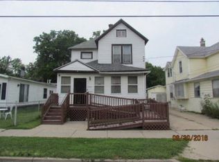 1349 Krom St, Kalamazoo, MI 49007