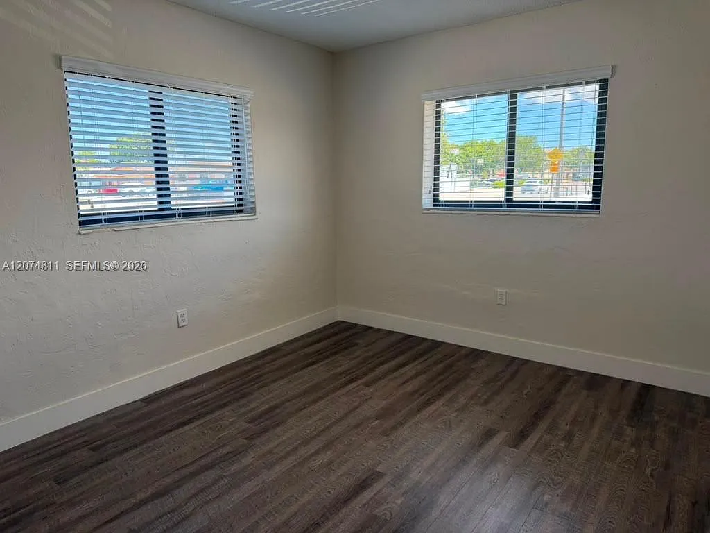 West Hialeah Heights — Photo 2