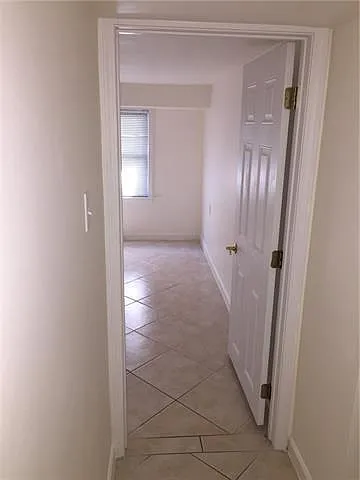 1823 Broadway St #FRONT — Photo 9