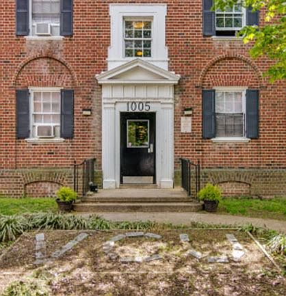 1st image of 1005 Grove Ave #308