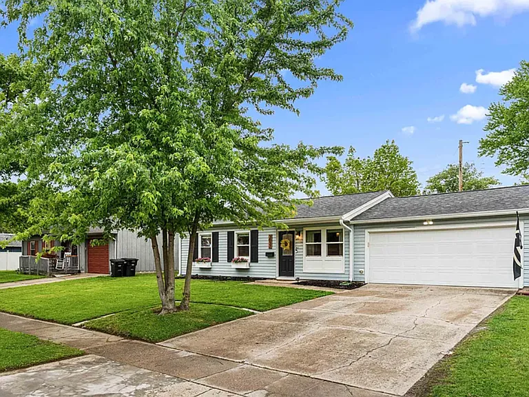 3032 Choctaw Dr — Photo 2