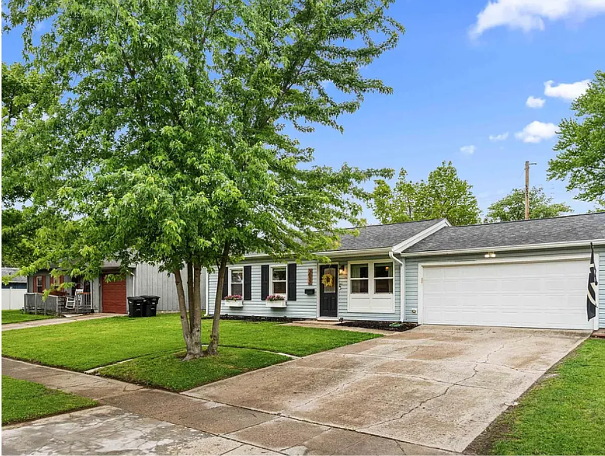 Building Photo - 3032 Choctaw Dr