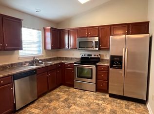 2909 Mayfield Dr, Johnson City, TN 37604