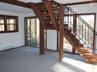41 Carol St, Danbury, CT 06810
