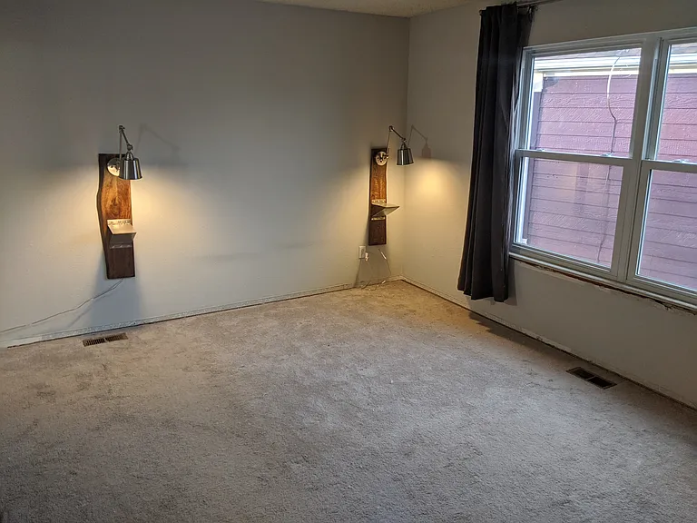 970 Homer Cir — Photo 8