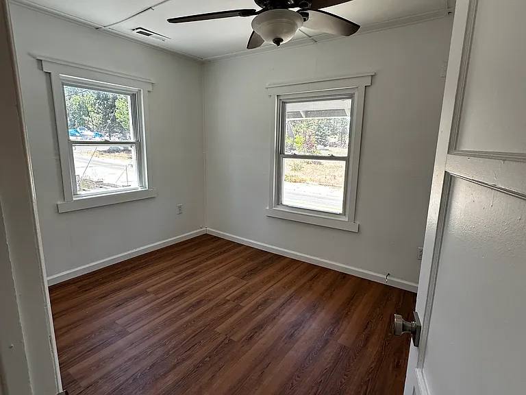 563 N Edgemoor Rd #2B — Photo 22