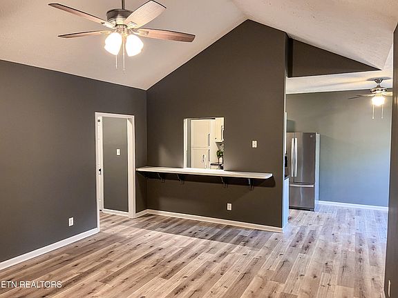 4th image of 4417 Greenfern Way