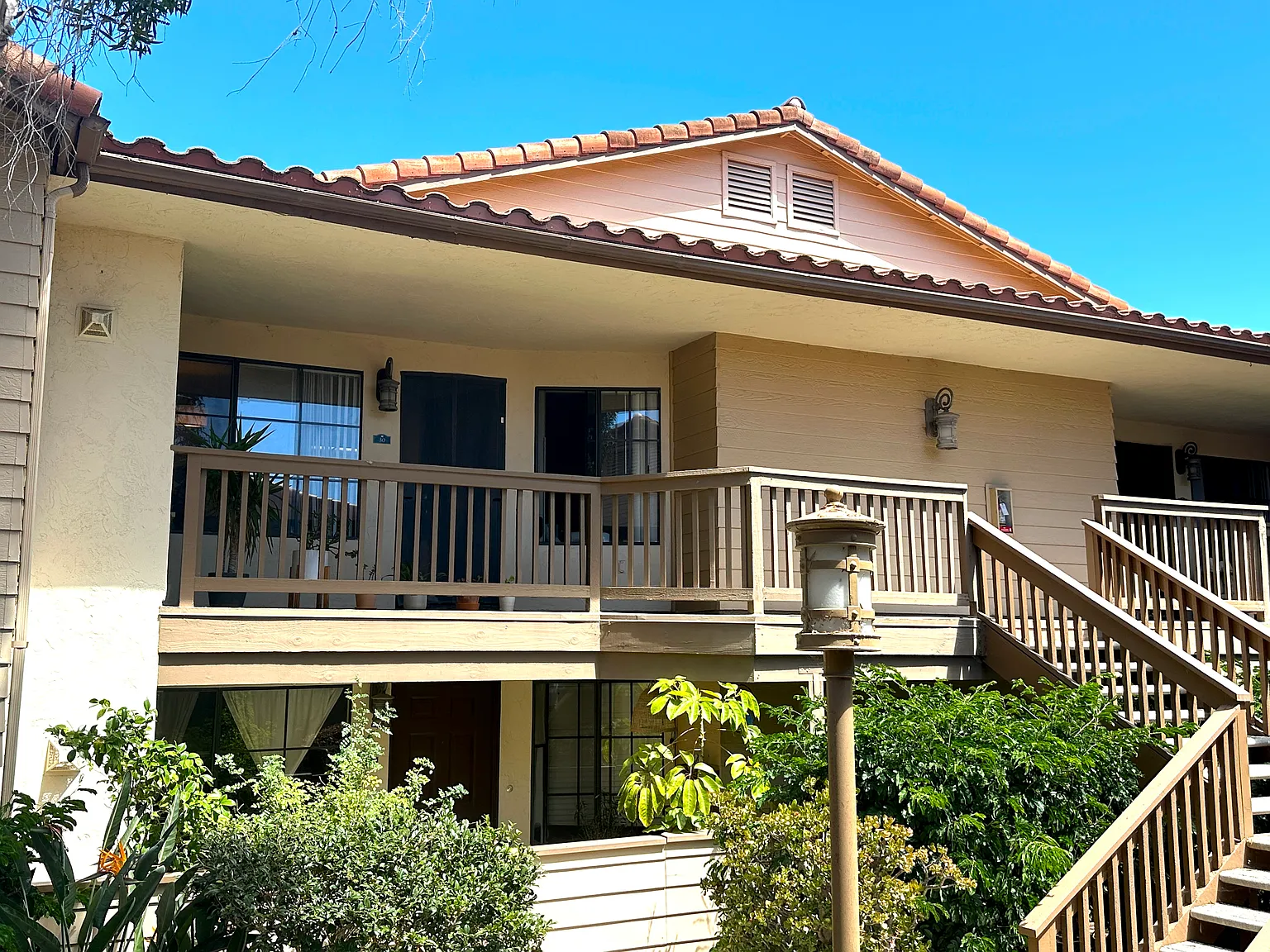 1 bed, 638 sqft, $2,700 — Photo 2