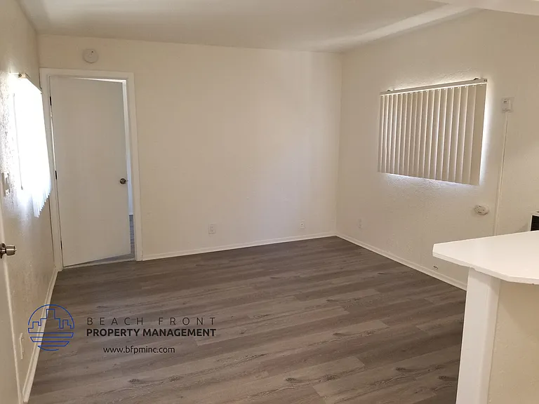 2305 Lemon Ave — Photo 7