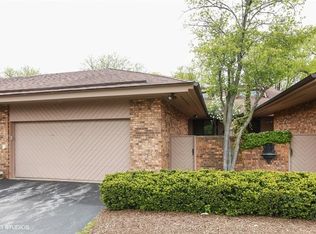1208 Indian Trail Rd, Hinsdale, IL