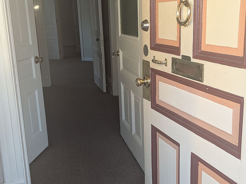Double Door Airlock Front Entry
