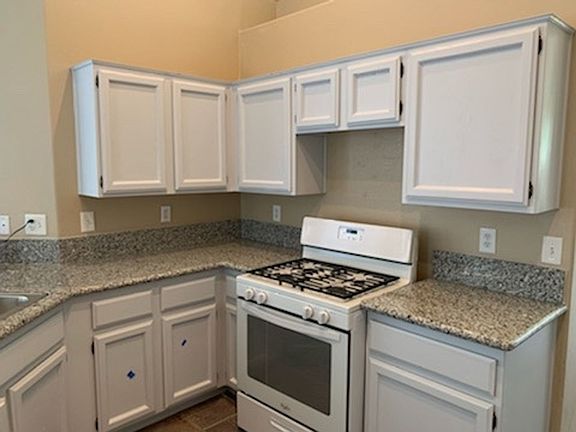5th image of 1156 Coral Rainbow Ave