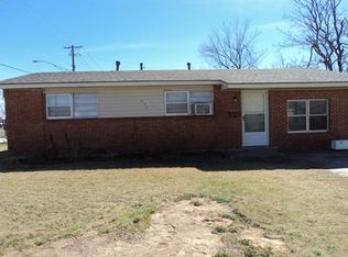 600 SW 14th St, Moore, OK 73160