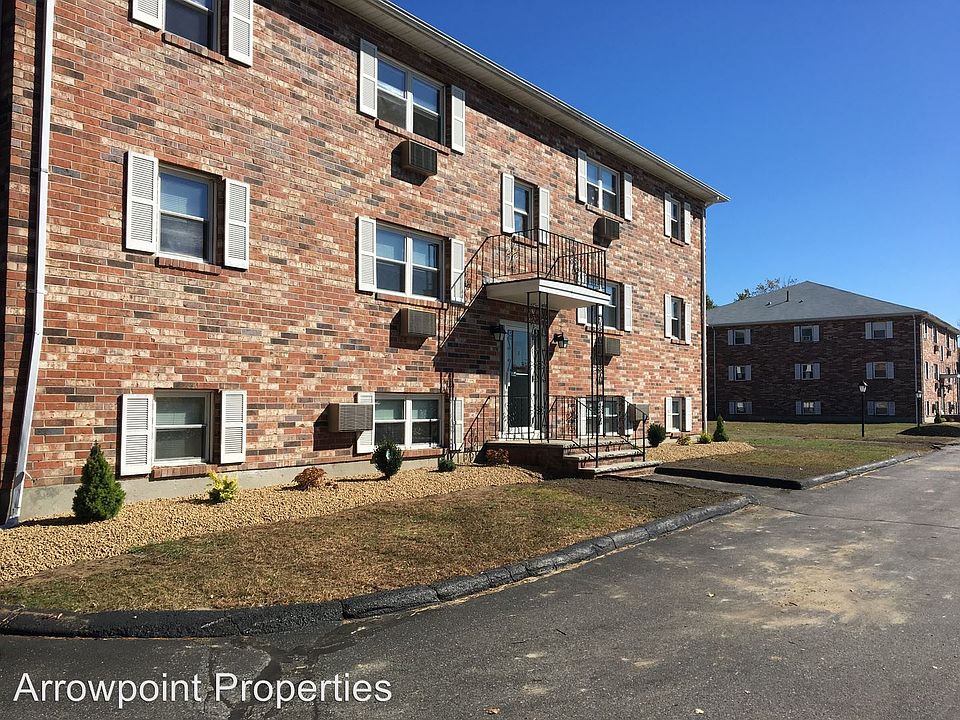1st image of 9 Highland Ave APT B-21