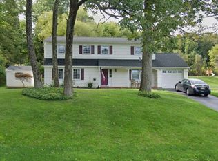 55 Green Apple Rd, Sparta, NJ 07871