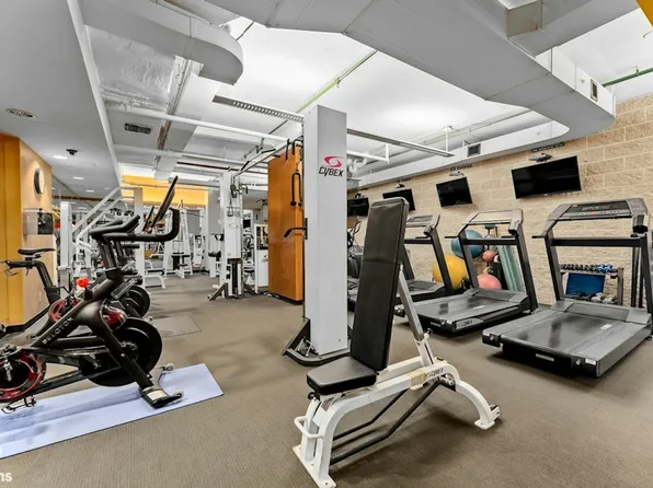 169 East 69th Street image 13 of 17