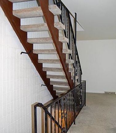 3rd image of 324 Woodbridge Dr