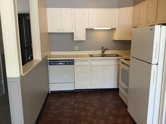 3rd image of 1160 N Ogden St APT 402