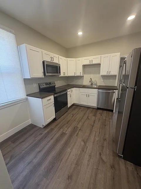 2 bed, 1.5 bath, $1,450 — Photo 4