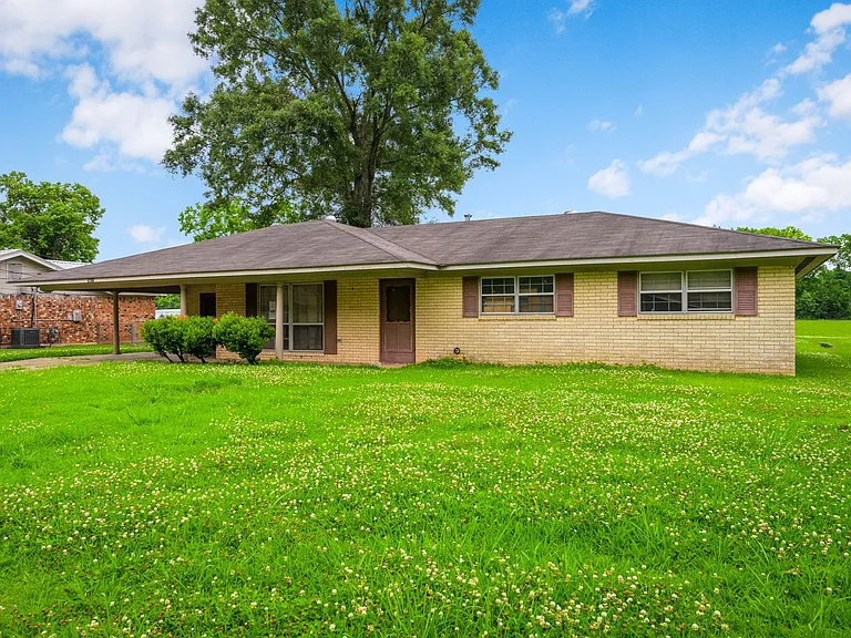5601 Jeff Davis Dr — Photo 3