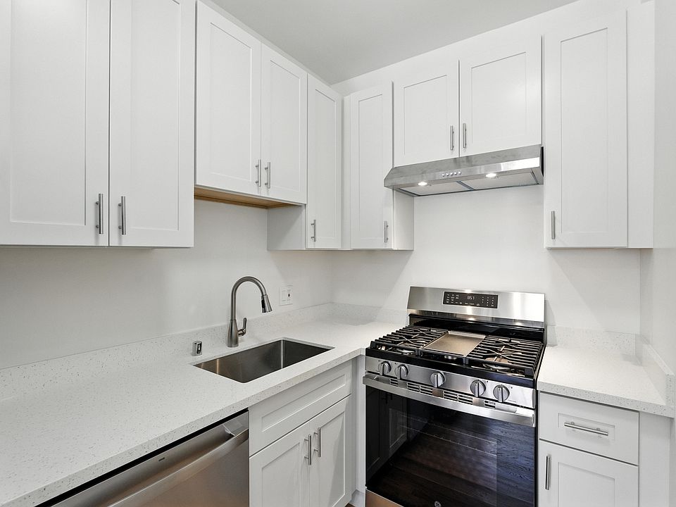 1st image of 2351 Washington St APT 204