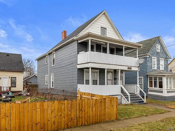 3rd image of 1510 Willow Ave