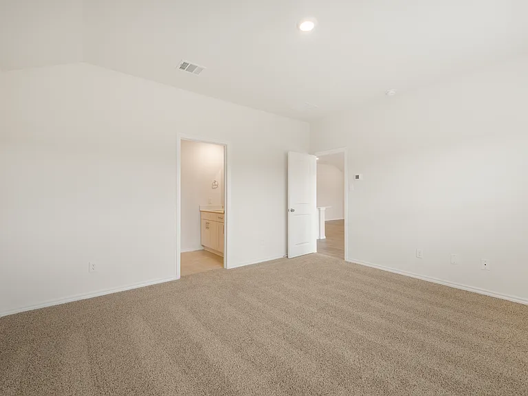 617 Camden Dr — Photo 9