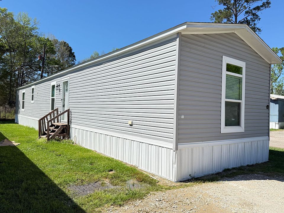 1st image of 915 Southline St Space 4