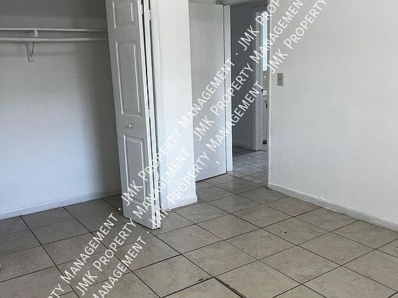 5th image of 15813 NW 38th Pl