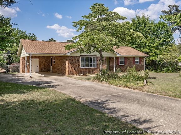 2nd image of 605 Dandridge Dr