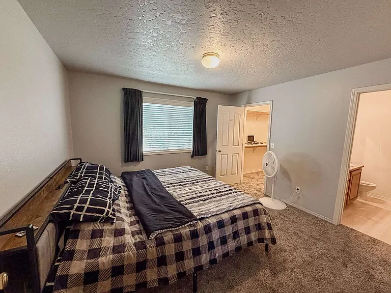 505 Lost Basin Ct — Photo 9