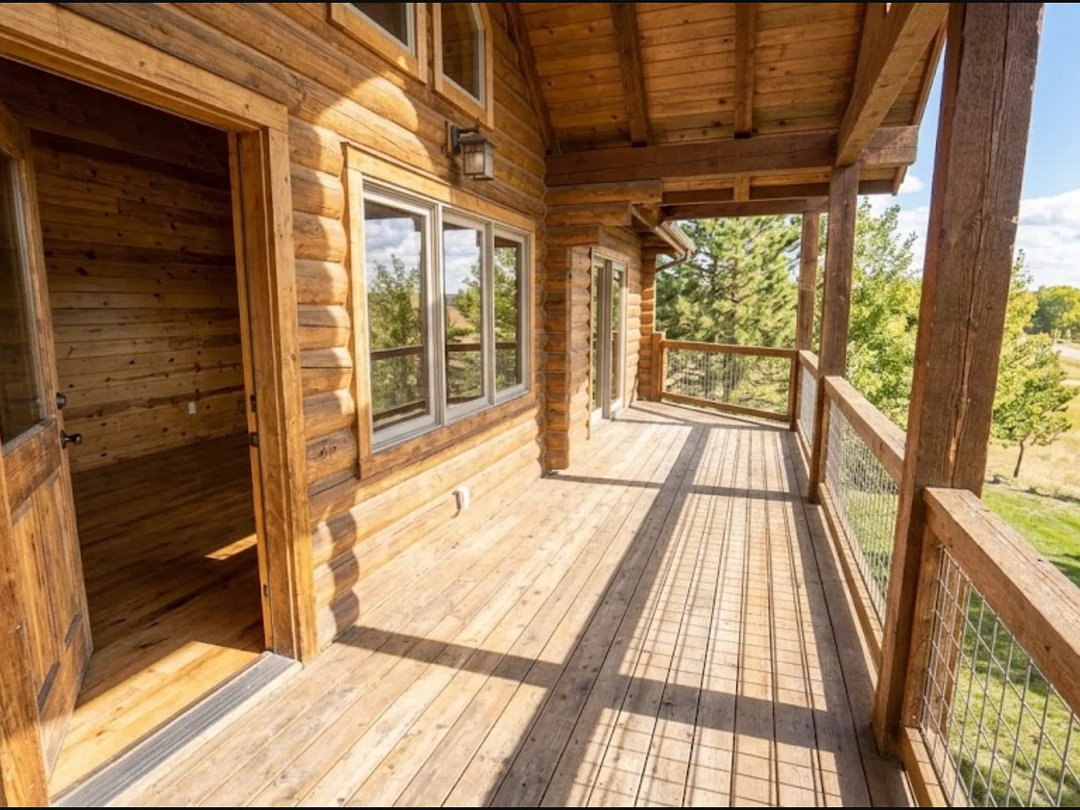 5 bed, 3887 sqft, $3,500 — Photo 3